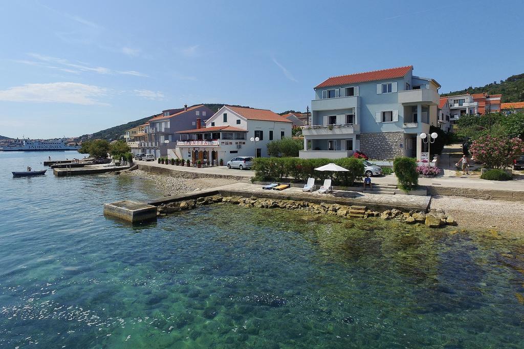 Punta Preko Apartments Exteriér fotografie