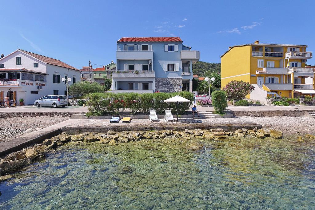 Punta Preko Apartments Exteriér fotografie